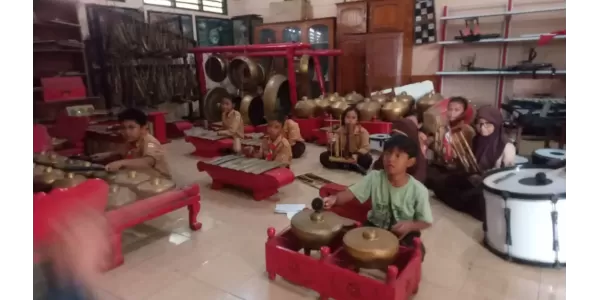 GAMELAN